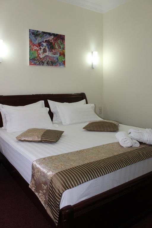 Hotel Vanilla Batumi Habitación foto