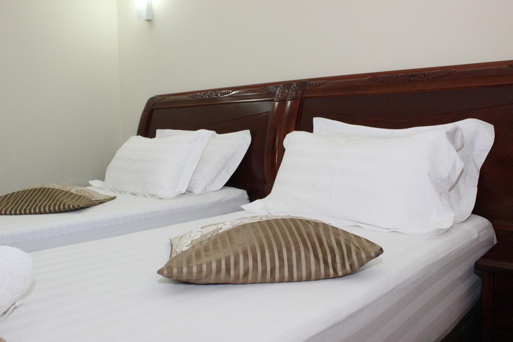 Hotel Vanilla Batumi Habitación foto