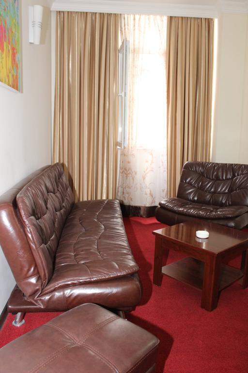 Hotel Vanilla Batumi Habitación foto